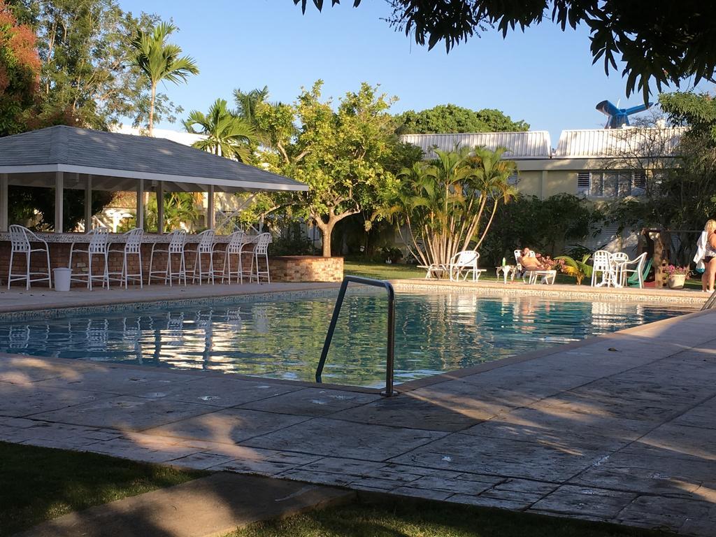 Beryls At Seawind On The Bay , Montego Bay , Jamaica Apartment Exterior photo